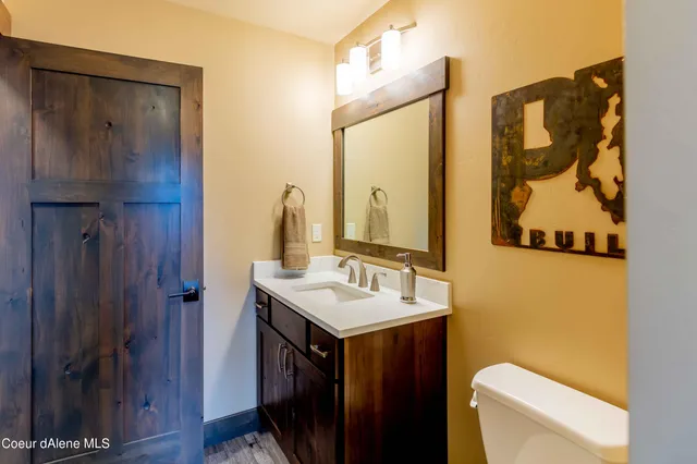 $1,650,000 | 56 Palouse Drive, Nordman, ID 83848