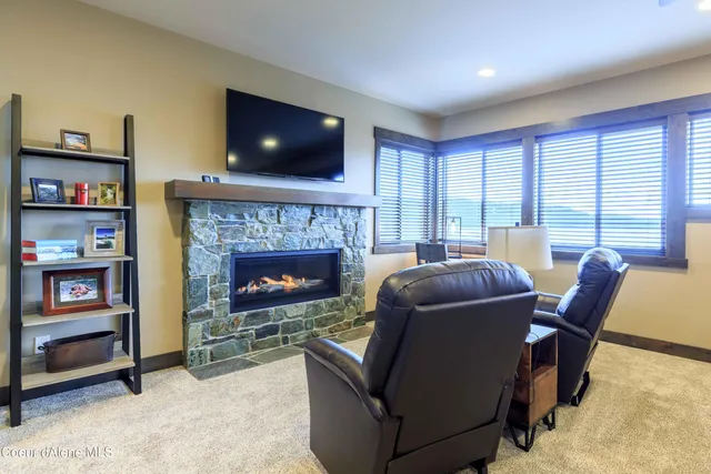 $1,650,000 | 56 Palouse Drive, Nordman, ID 83848