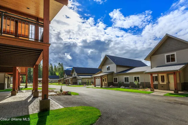 $1,650,000 | 56 Palouse Drive, Nordman, ID 83848