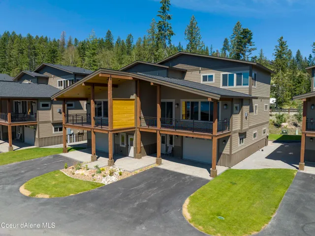 $1,650,000 | 56 Palouse Drive, Nordman, ID 83848