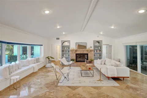 $1,550,000 | 2740 Northeast 29th Street, Fort Lauderdale, FL 33306