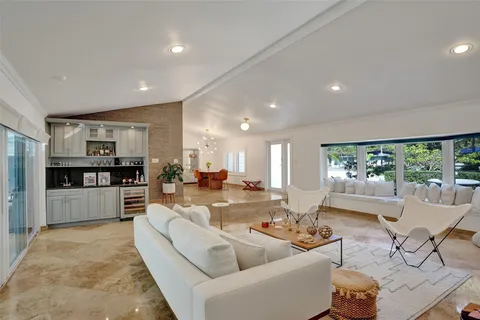 $1,550,000 | 2740 Northeast 29th Street, Fort Lauderdale, FL 33306