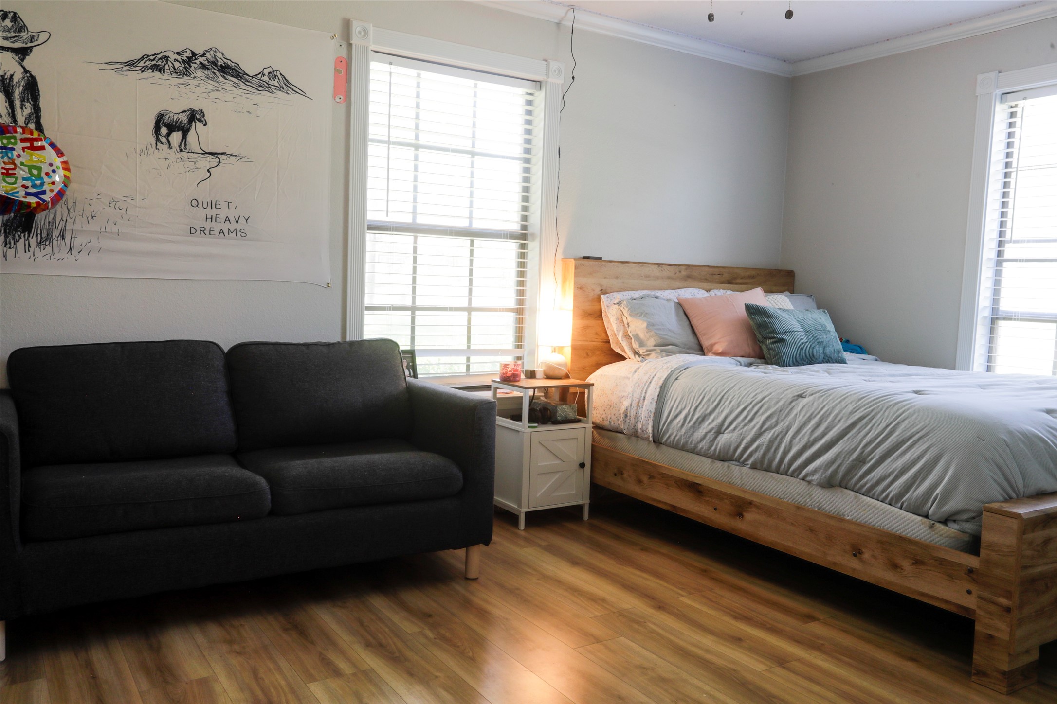 2012 Wilson Road El Campo, TX 77437 - Photo 43 of 50 a bedroom with two beds and a large window