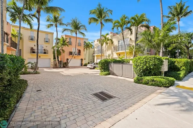 $949,000 | 1127 Northeast 18th Avenue, Unit 1127, Fort Lauderdale, FL 33304