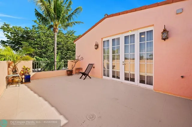 $949,000 | 1127 Northeast 18th Avenue, Unit 1127, Fort Lauderdale, FL 33304