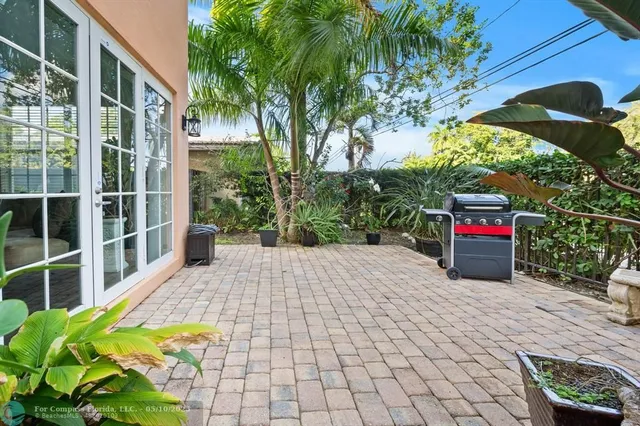 $949,000 | 1127 Northeast 18th Avenue, Unit 1127, Fort Lauderdale, FL 33304