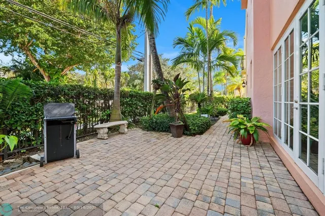 $949,000 | 1127 Northeast 18th Avenue, Unit 1127, Fort Lauderdale, FL 33304