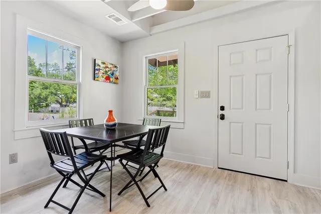 $1,690 | 1742 Montgomery Street, Mandeville, LA 70448