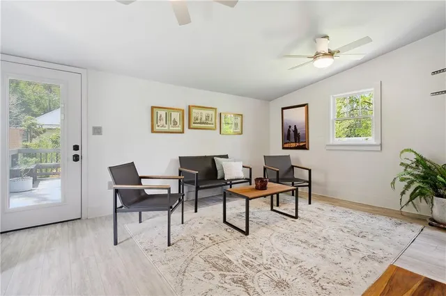 $1,690 | 1742 Montgomery Street, Mandeville, LA 70448