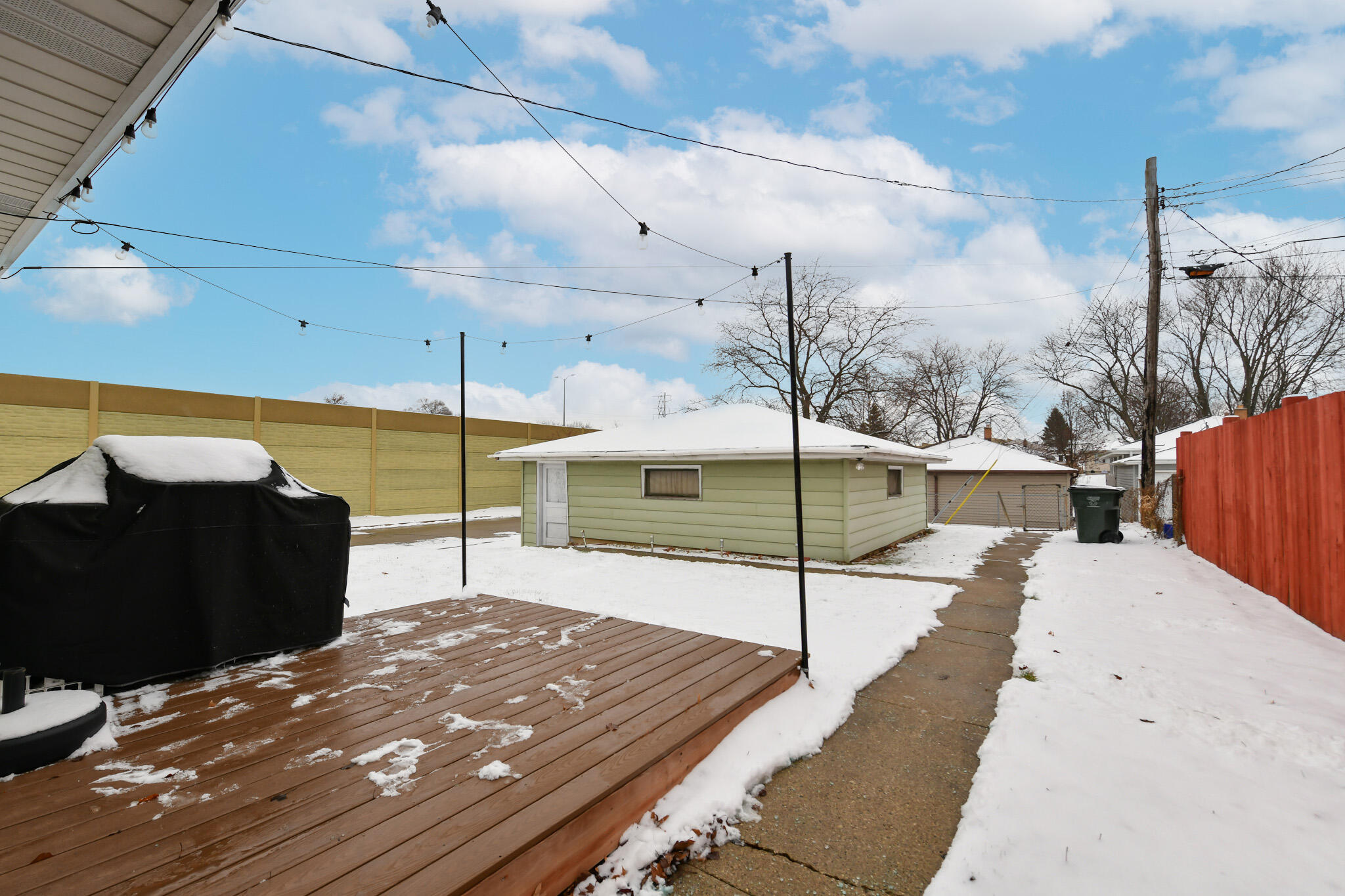 4544 South 49th Street Greenfield, WI 53220 - Photo 17 of 25 Backyard - Deck