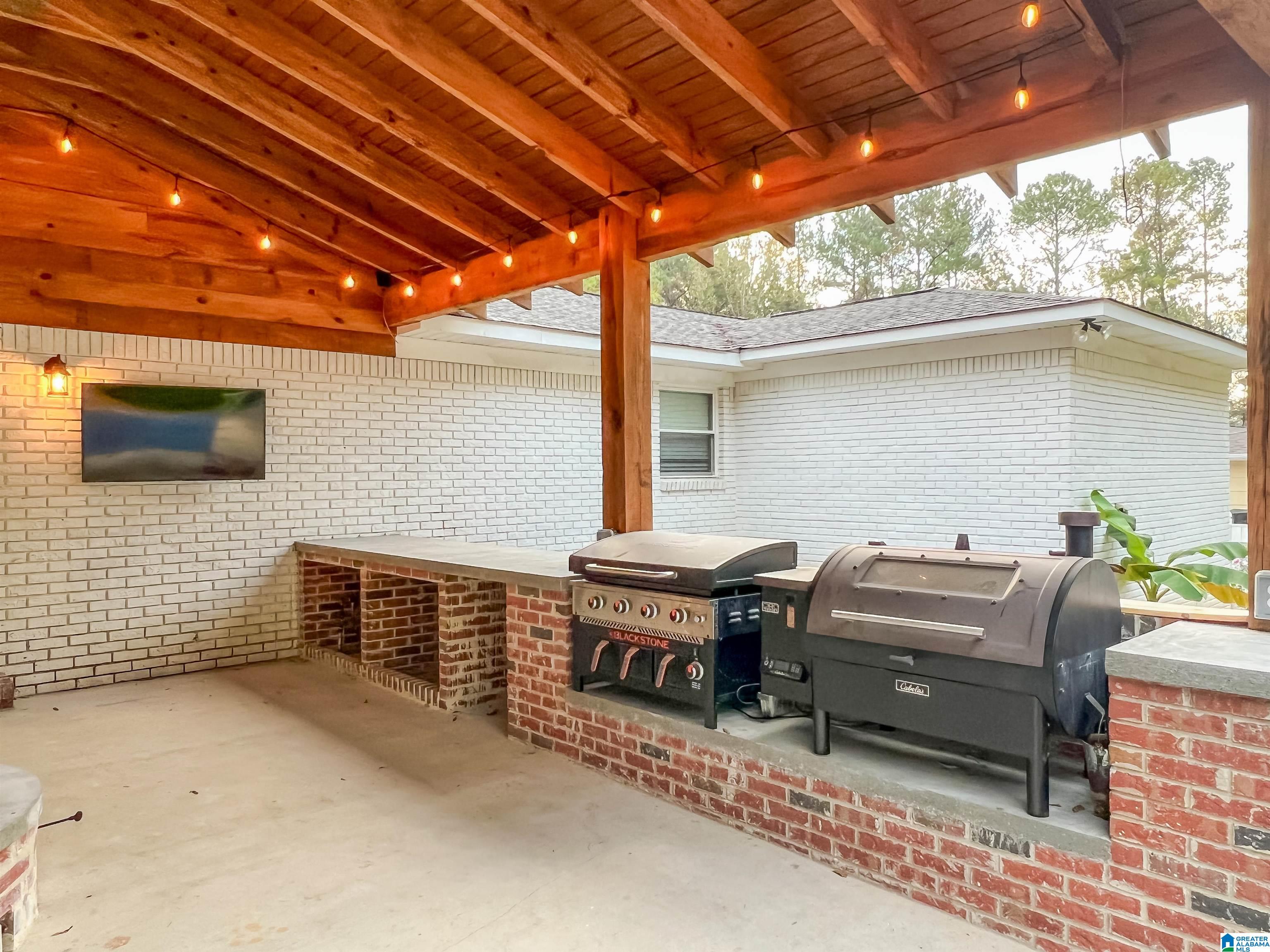 810 Meadow View Pell City, AL 35128 - Photo 11 of 41