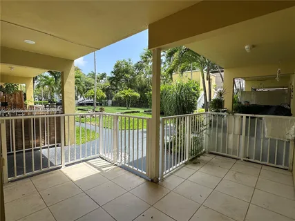 $2,250 | 2536 Van Buren Street, Unit 5A, Hollywood, FL 33020