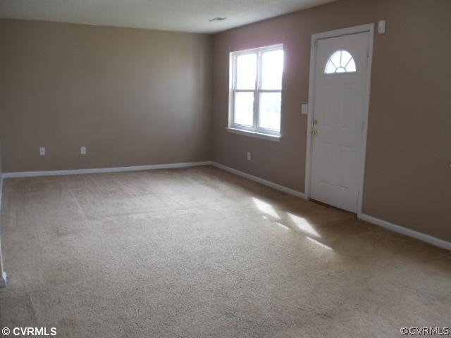 4924 Ruth Road Virginia Beach, VA 23464 - Photo 4 of 12 Den/Family/Great Room - Great Room
