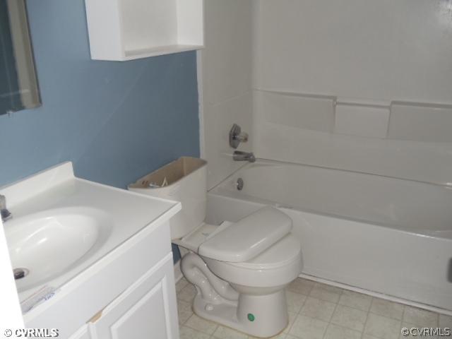 4924 Ruth Road Virginia Beach, VA 23464 - Photo 8 of 12 Other - Hall Bathroom