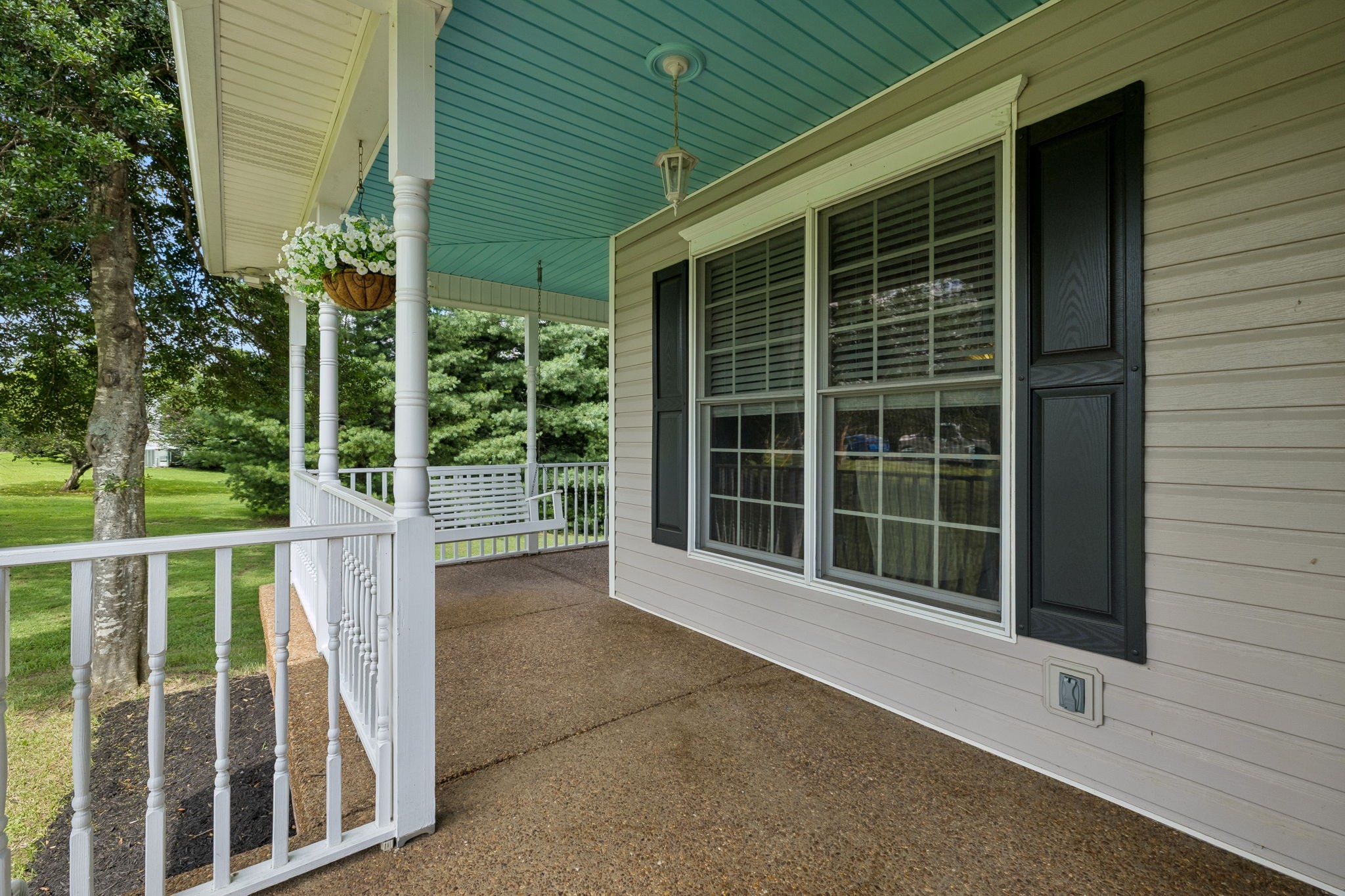 5008 Highpoint Road Pleasant View, TN 37146 - Photo 2 of 55 Gallery Image 2