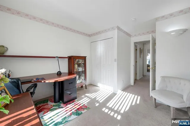 $420,000 | 8 Caleb Court, Unit 904, Hamburg, NJ 07419