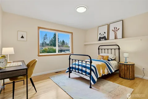 $1,069,000 | 14335 109th Avenue Northeast, Kirkland, WA 98034