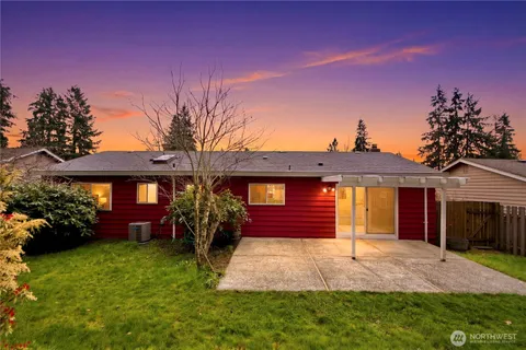 $1,069,000 | 14335 109th Avenue Northeast, Kirkland, WA 98034