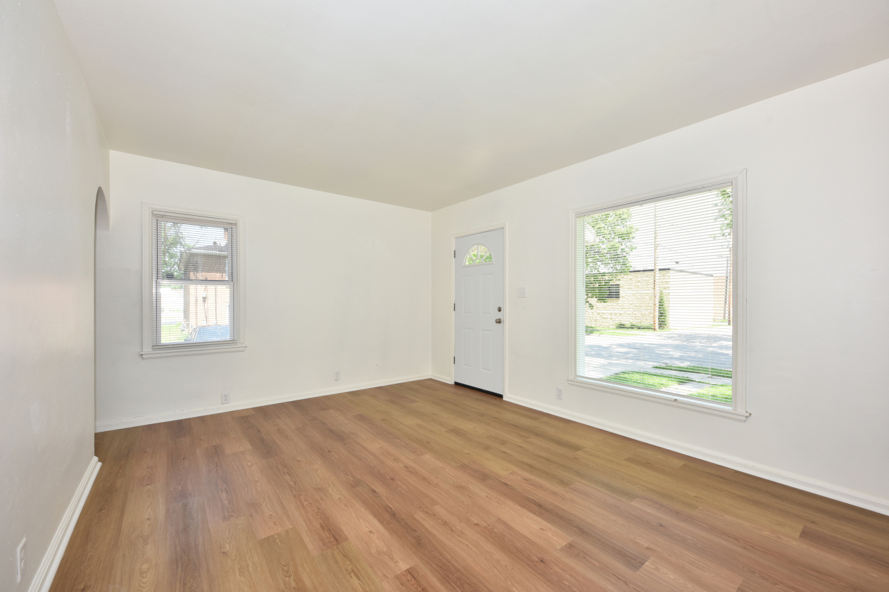 4757 North 21st Street Milwaukee, WI 53209 - Photo 5 of 16 Photo 5