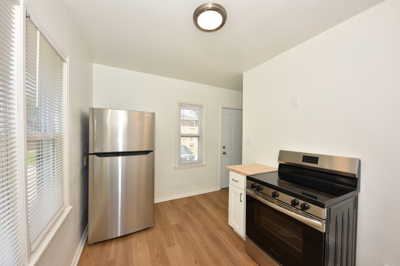 4757 North 21st Street Milwaukee, WI 53209 - Photo 10 of 16 Photo 10