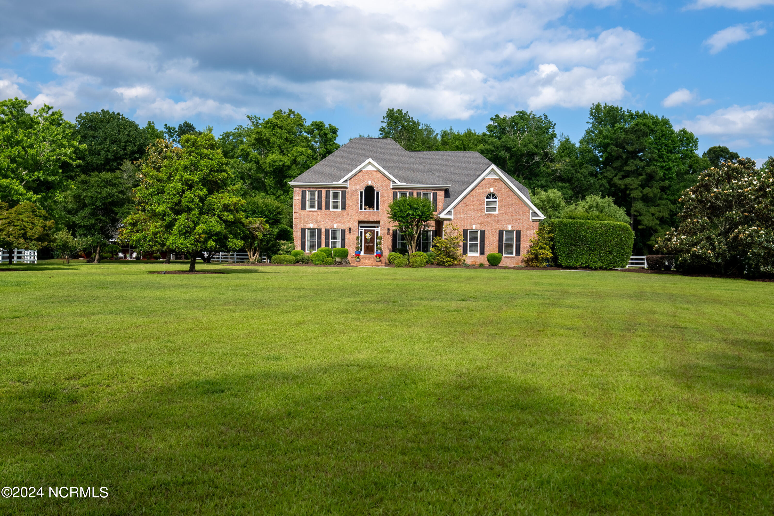 390 Whitebridge Road Hampstead, NC 28443 - Photo 2 of 96 390WhitebridgeRd-2