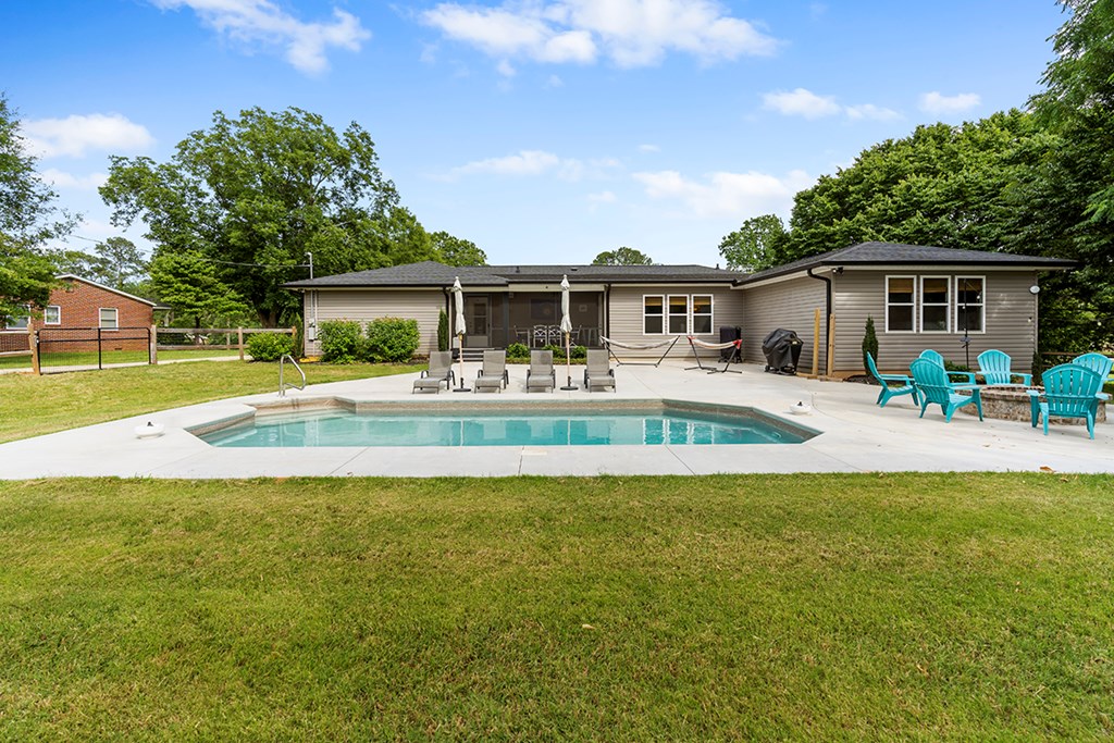 1014 Chinquapin Road Greenwood, SC 29646 - Photo 26 of 37
