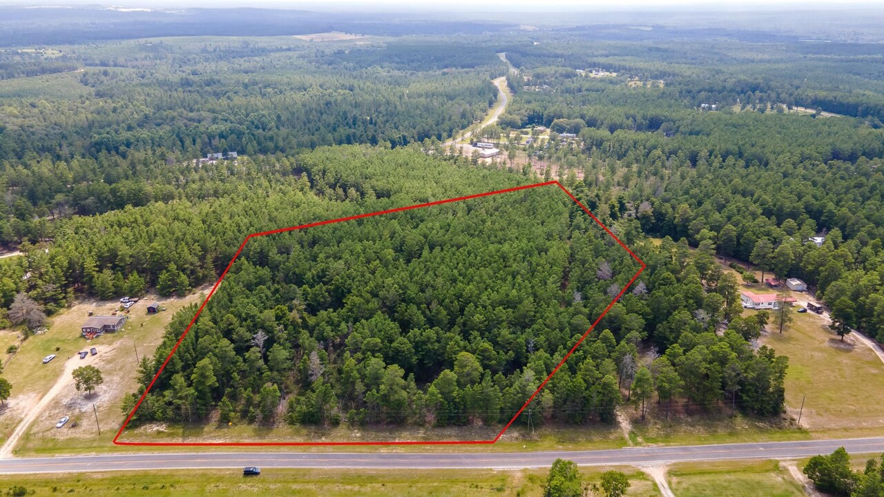 0 Rowell Road Roberta, GA 31078 - Photo 1 of 1 an aerial view of residential houses with outdoor space and trees