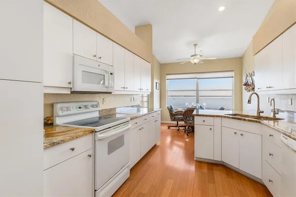 $585,900 | 200 Harbor Walk Drive, Unit 354, Punta Gorda, FL 33950