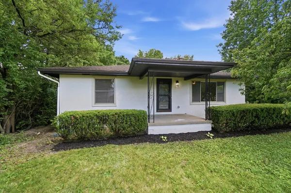 $330,000 | 3555 Trabue Road, Columbus, OH 43204