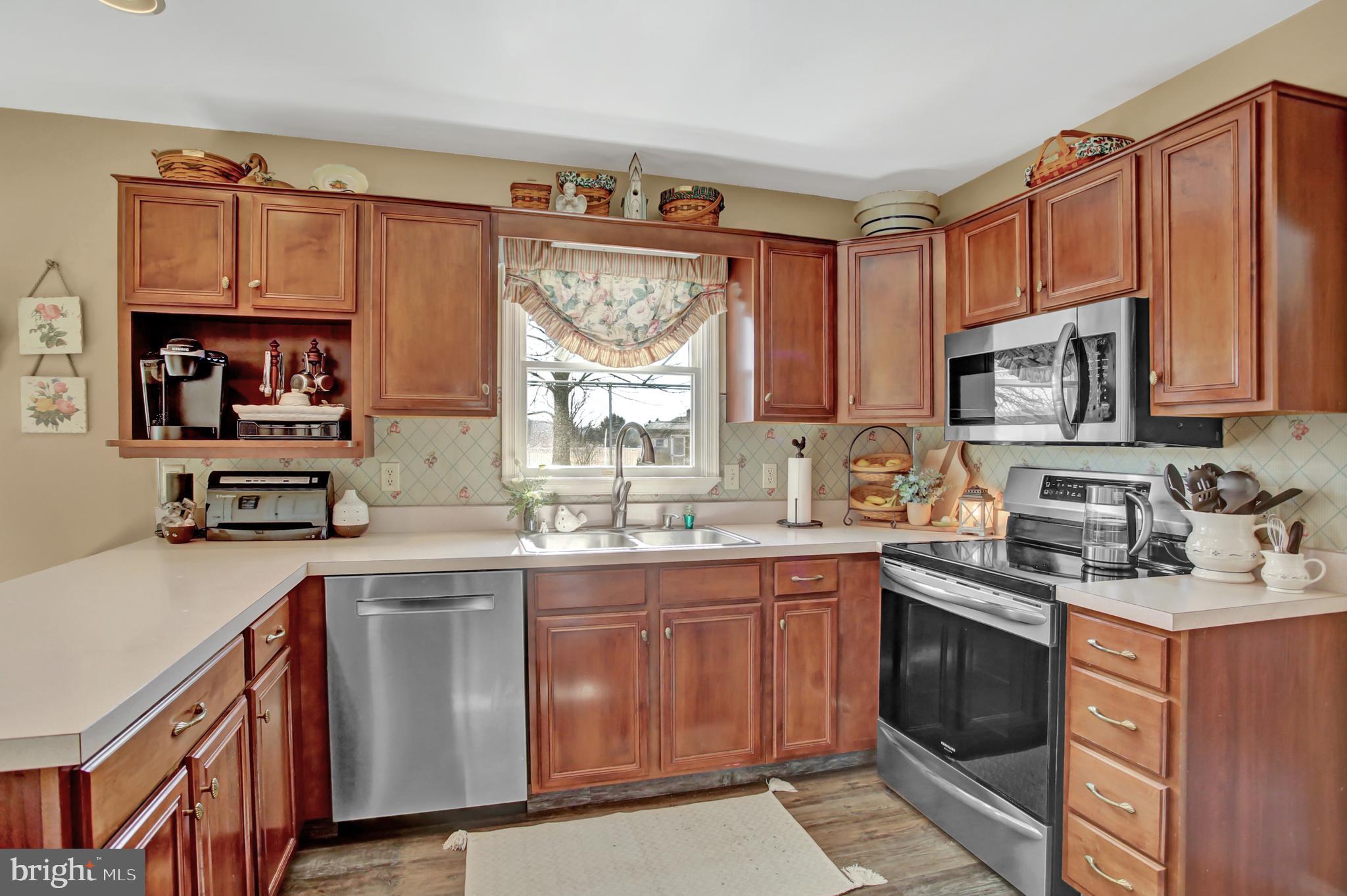 422 Old Farm Road Palmyra, PA 17078 - Photo 13 of 43 Gallery Image 13
