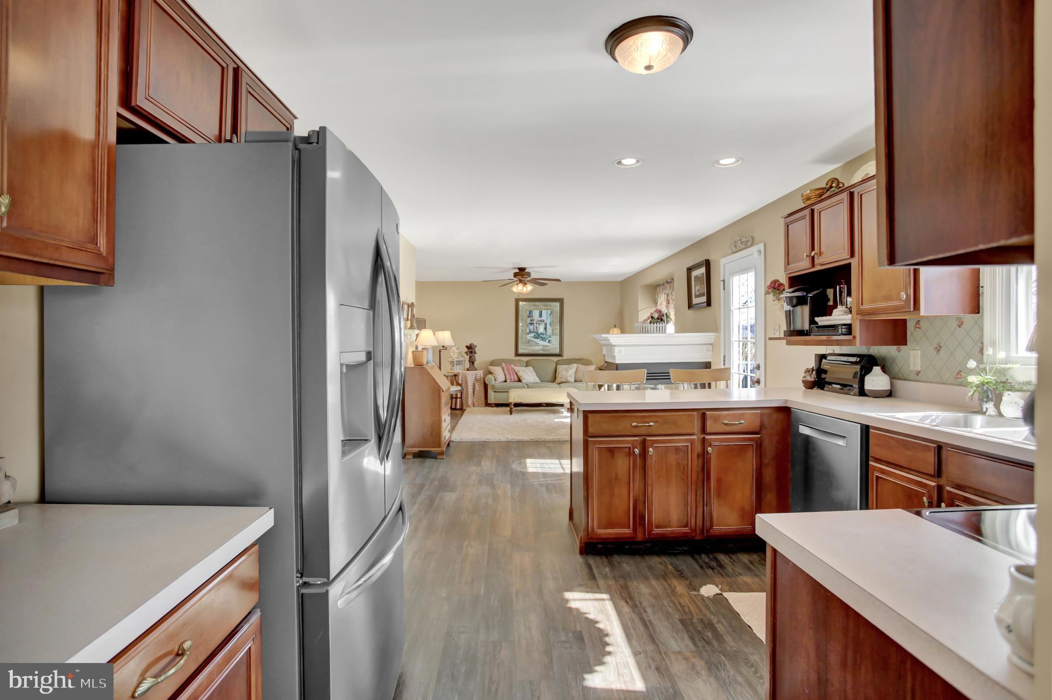 422 Old Farm Road Palmyra, PA 17078 - Photo 15 of 43 Gallery Image 15