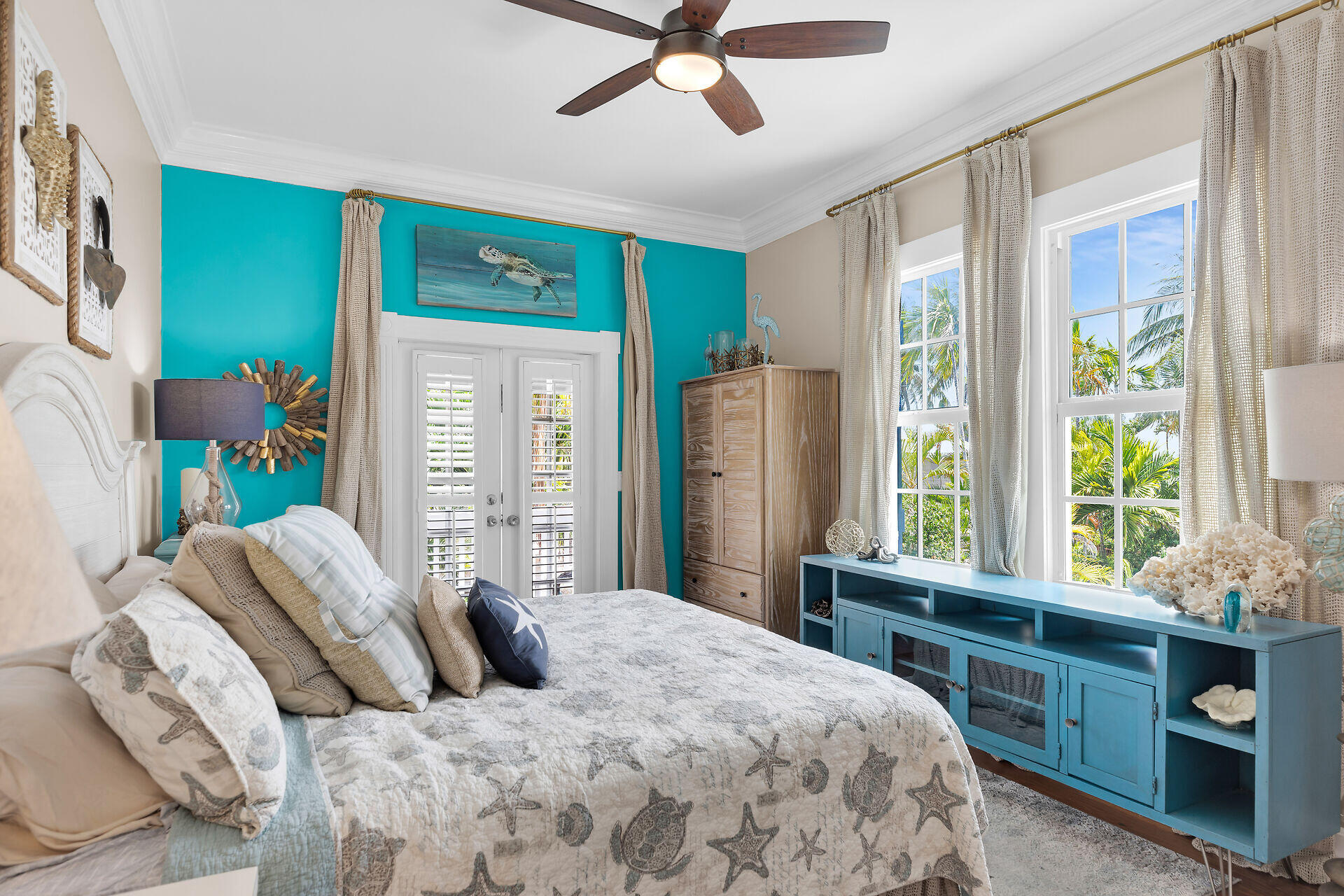 1001 United Street, Unit B Key West, FL 33040 - Photo 6 of 48 a bedroom with a large bed and a window