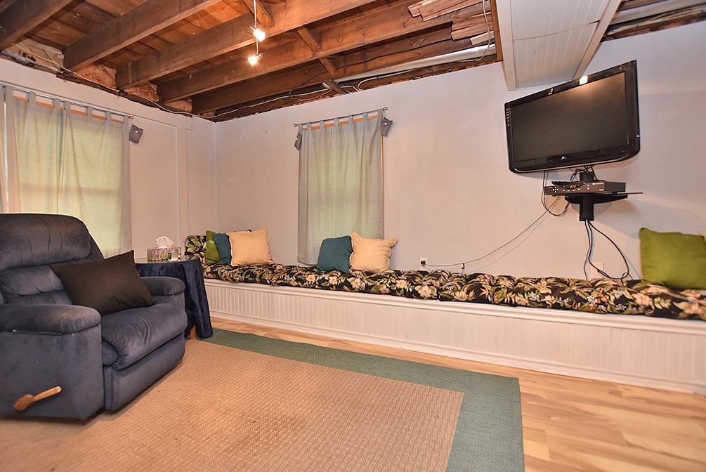 211 Burrington Street Woonsocket, RI 02895 - Photo 11 of 16 Gallery Image 11