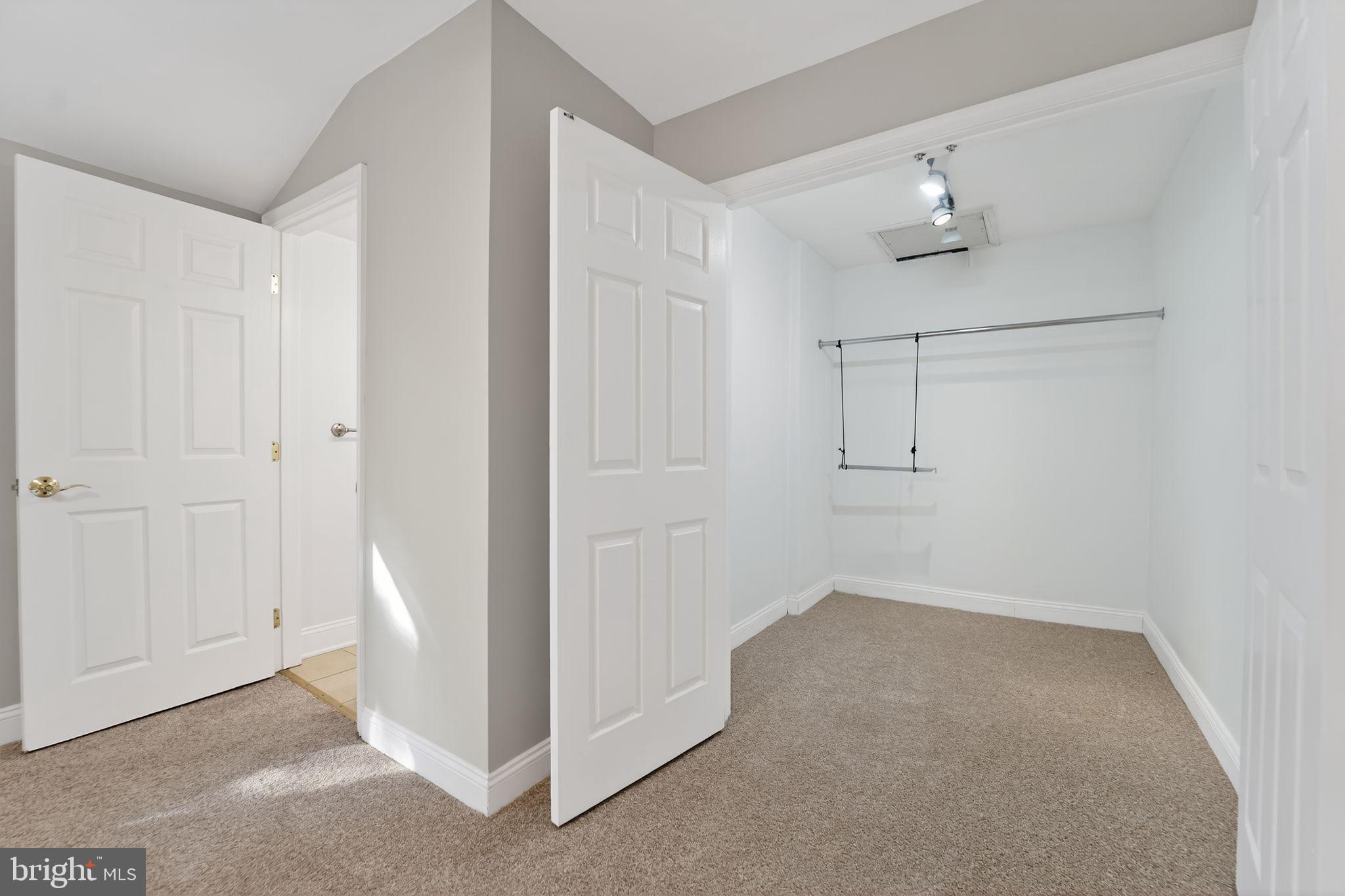23711 Slidell Road Clarksburg, MD 20871 - Photo 19 of 31 wooden floor in an empty room