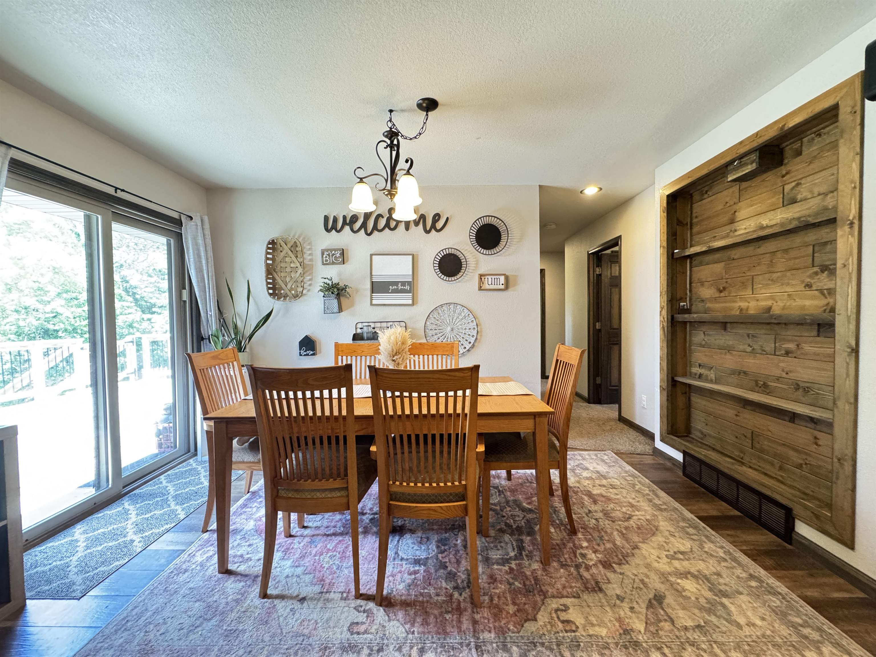 4027 Chipmunk Lane Rhinelander, WI 54501 - Photo 5 of 16