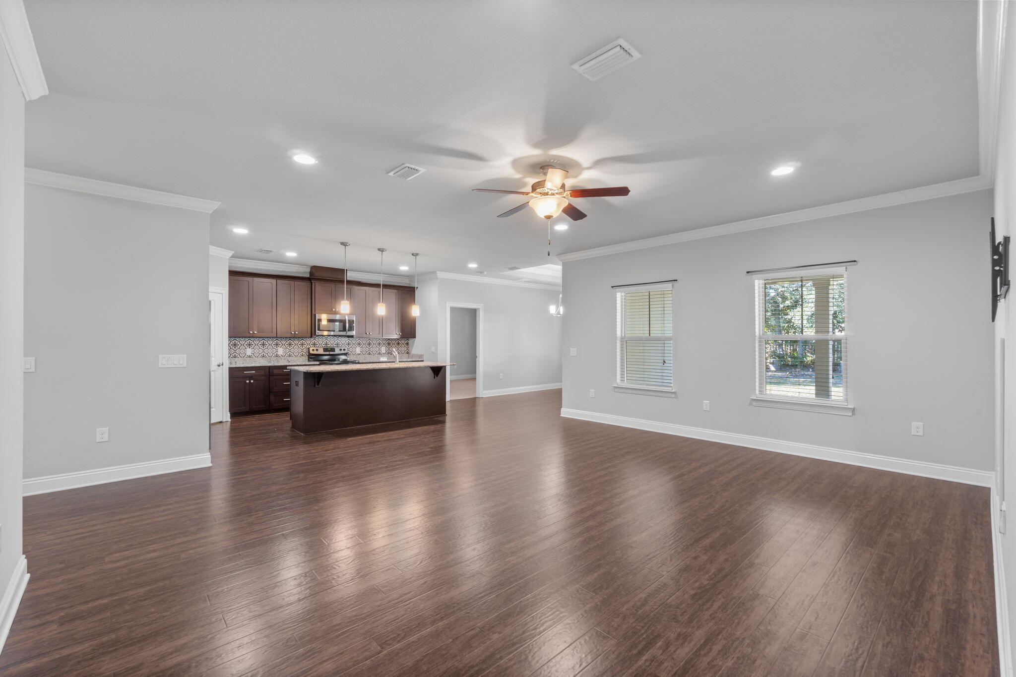 7060 Shellfish Court Navarre, FL 32566 - Photo 8 of 55 Living Area
