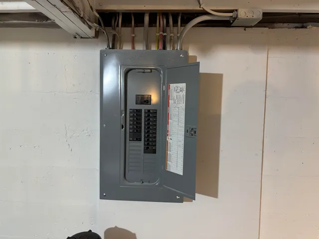 $179,900 | N1058 Highway 41, Menominee, MI 49858