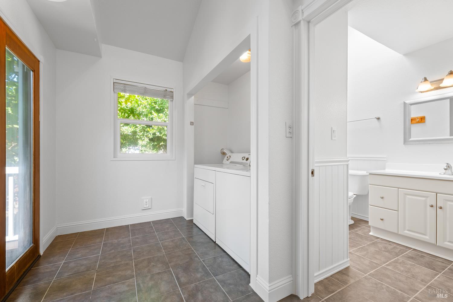 1685 West College Avenue Santa Rosa, CA 95401 - Photo 17 of 46