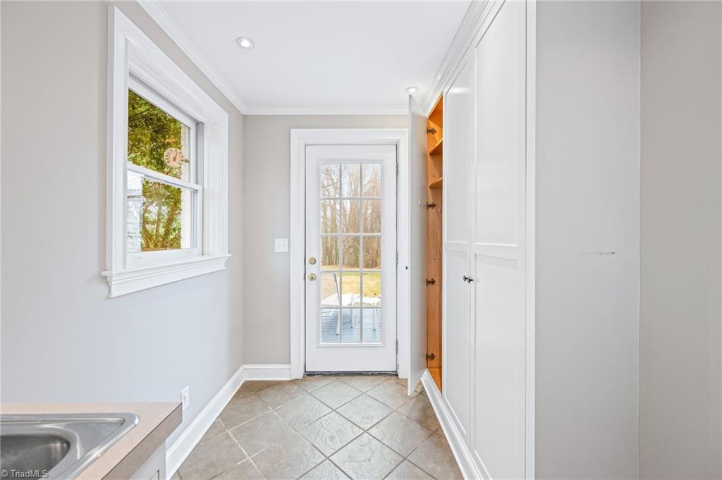 635 Oak Summit Road Winston-Salem, NC 27105 - Photo 30 of 46