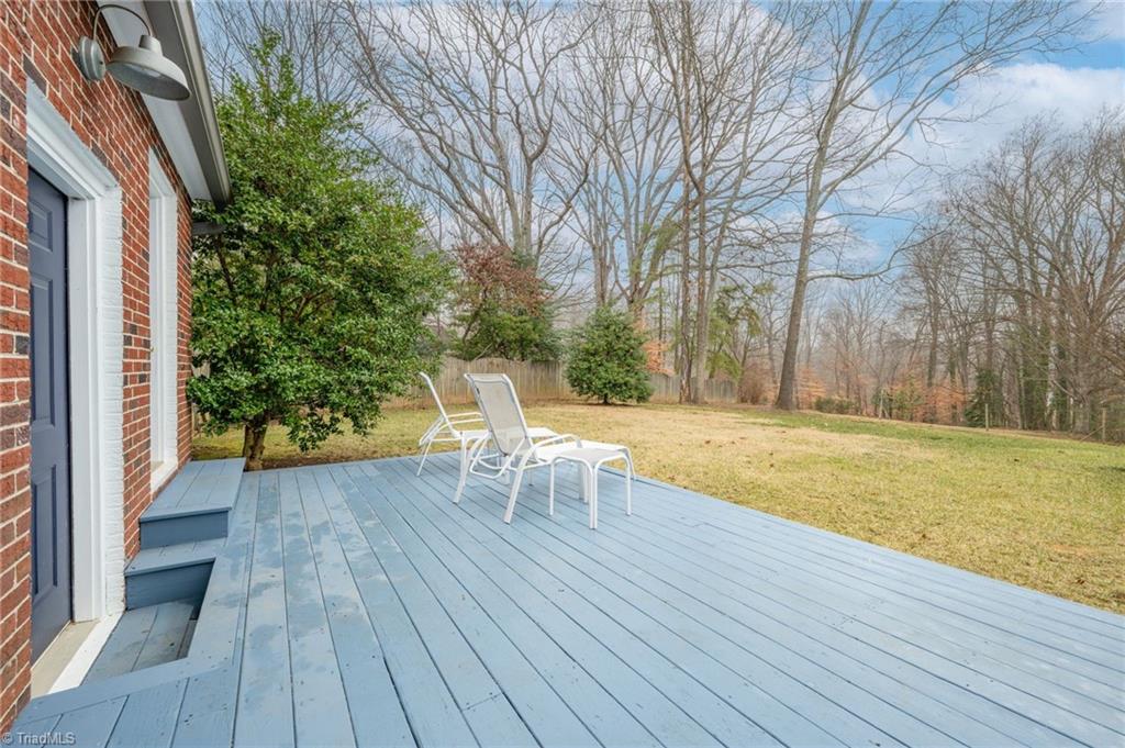 635 Oak Summit Road Winston-Salem, NC 27105 - Photo 37 of 46