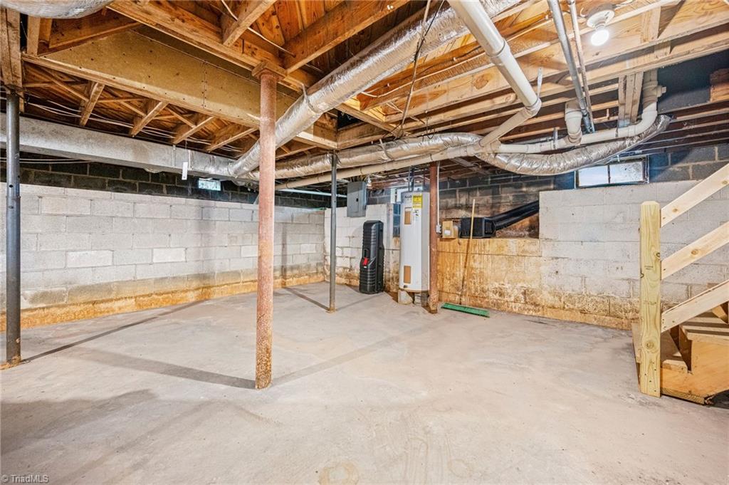 635 Oak Summit Road Winston-Salem, NC 27105 - Photo 38 of 46