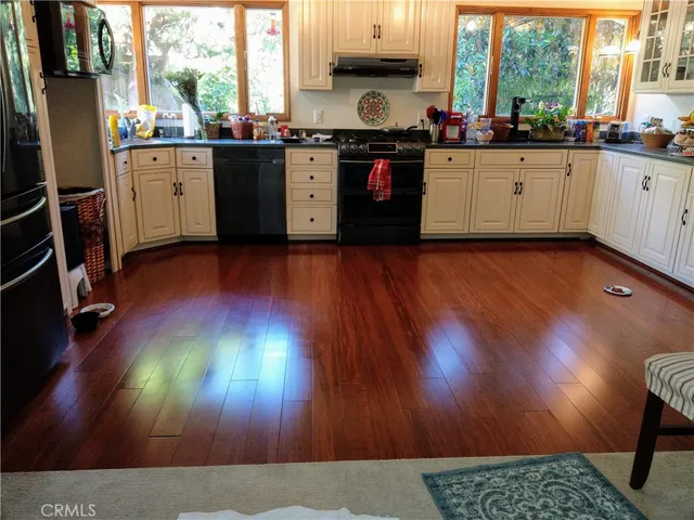 $1,500,000 | 945 Park Avenue, Laguna Beach, CA 92651