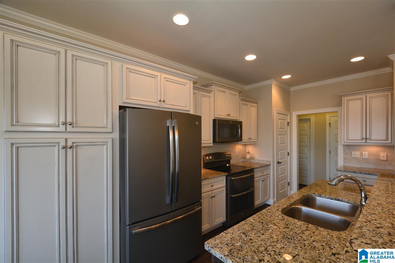 2159 Chelsea Rdg Drive Columbiana, AL 35051 - Photo 5 of 34