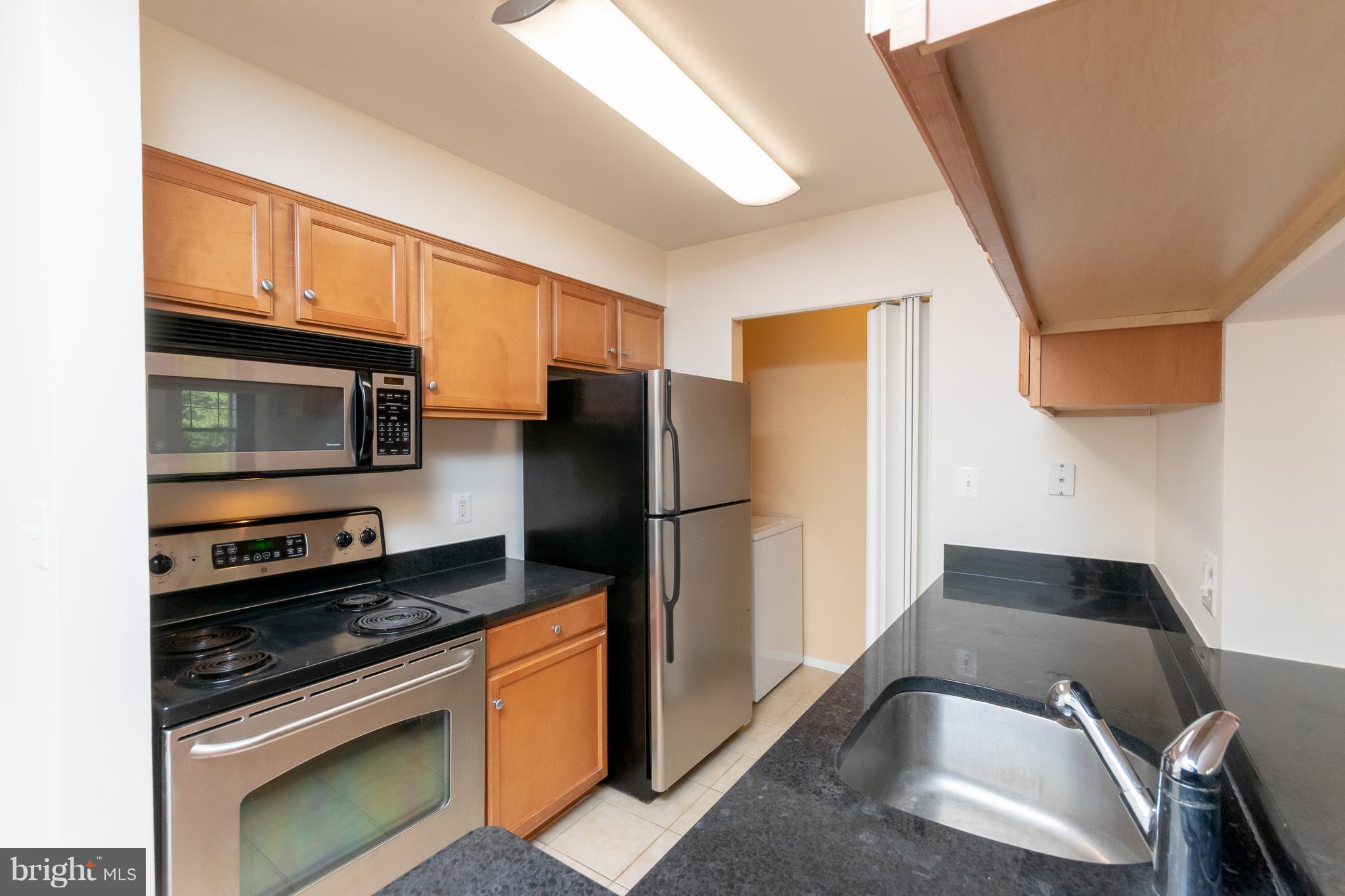 1727 Ascot Way, Unit J Reston, VA 20190 - Photo 13 of 28 Gallery Image 13