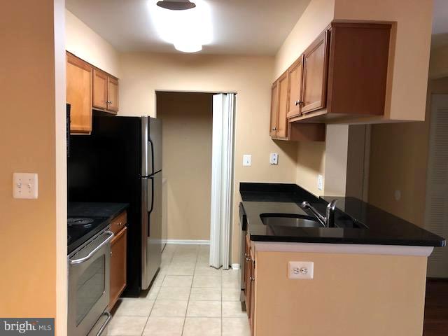 1727 Ascot Way, Unit J Reston, VA 20190 - Photo 6 of 28 Gallery Image 6