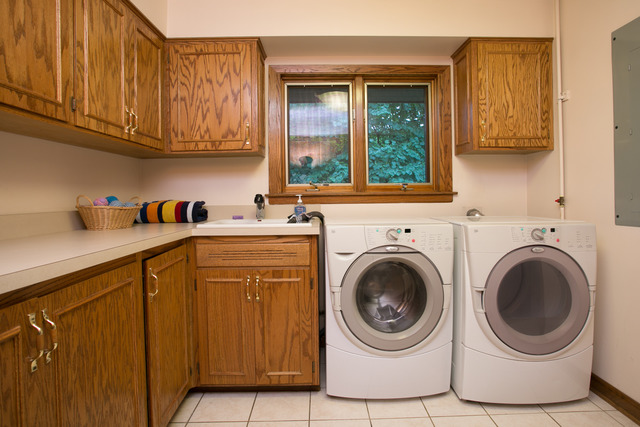 310 Scottswood Road Riverside, IL 60546 - Photo 22 of 25