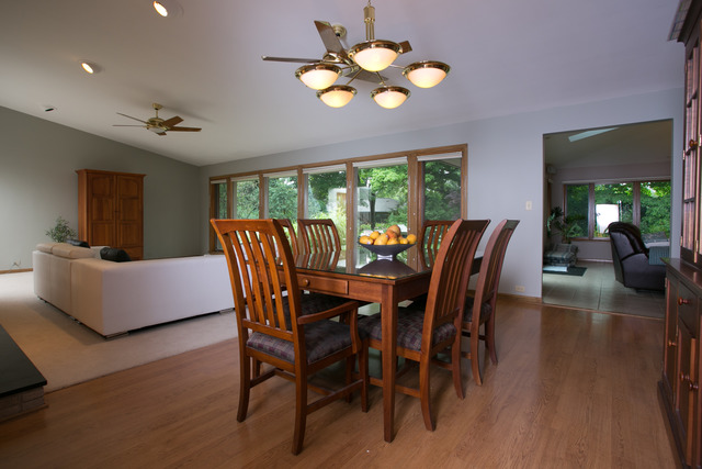 310 Scottswood Road Riverside, IL 60546 - Photo 8 of 25