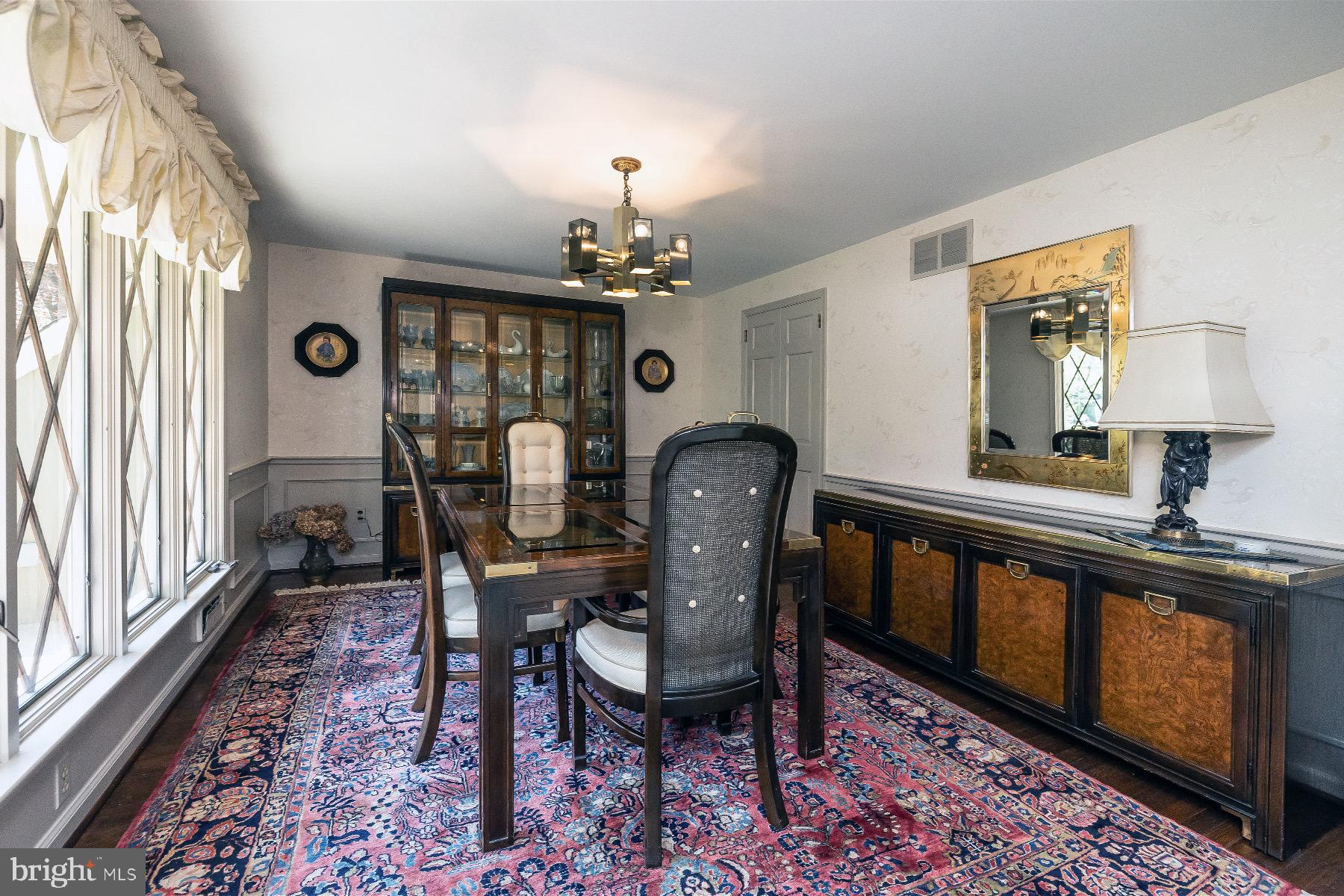31 Spring Mill Lane Cherry Hill, NJ 08003 - Photo 10 of 45