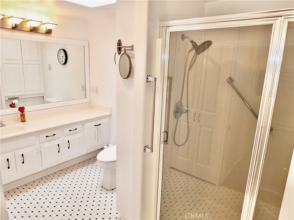 1560 Homewood Road, Unit 114L Seal Beach, CA 90740 - Photo 26 of 53