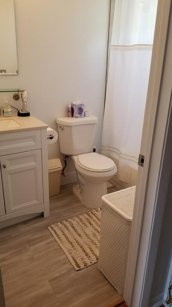 5326 Buckhead Circle, Unit 2010 Boca Raton, FL 33486 - Photo 11 of 12 Second Bath